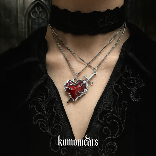 Collier Bloodbound